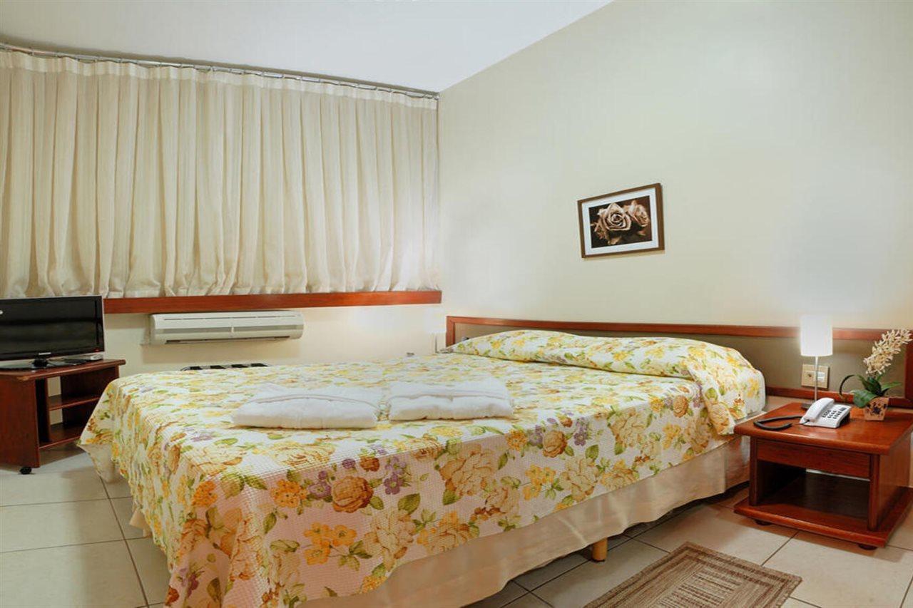 Hotel Flat Bassano Vaccarini Ribeirão Preto Exterior foto
